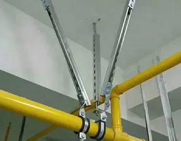 闸阀支撑架的质量要求。价格决定了卧龙抗震支撑框架的质量。